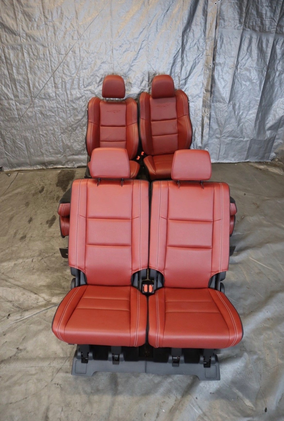 21 22 23 24 DODGE DURANGO SRT 392 HELLCAT OEM RED LEATEHR FRONT N REAR SEATS