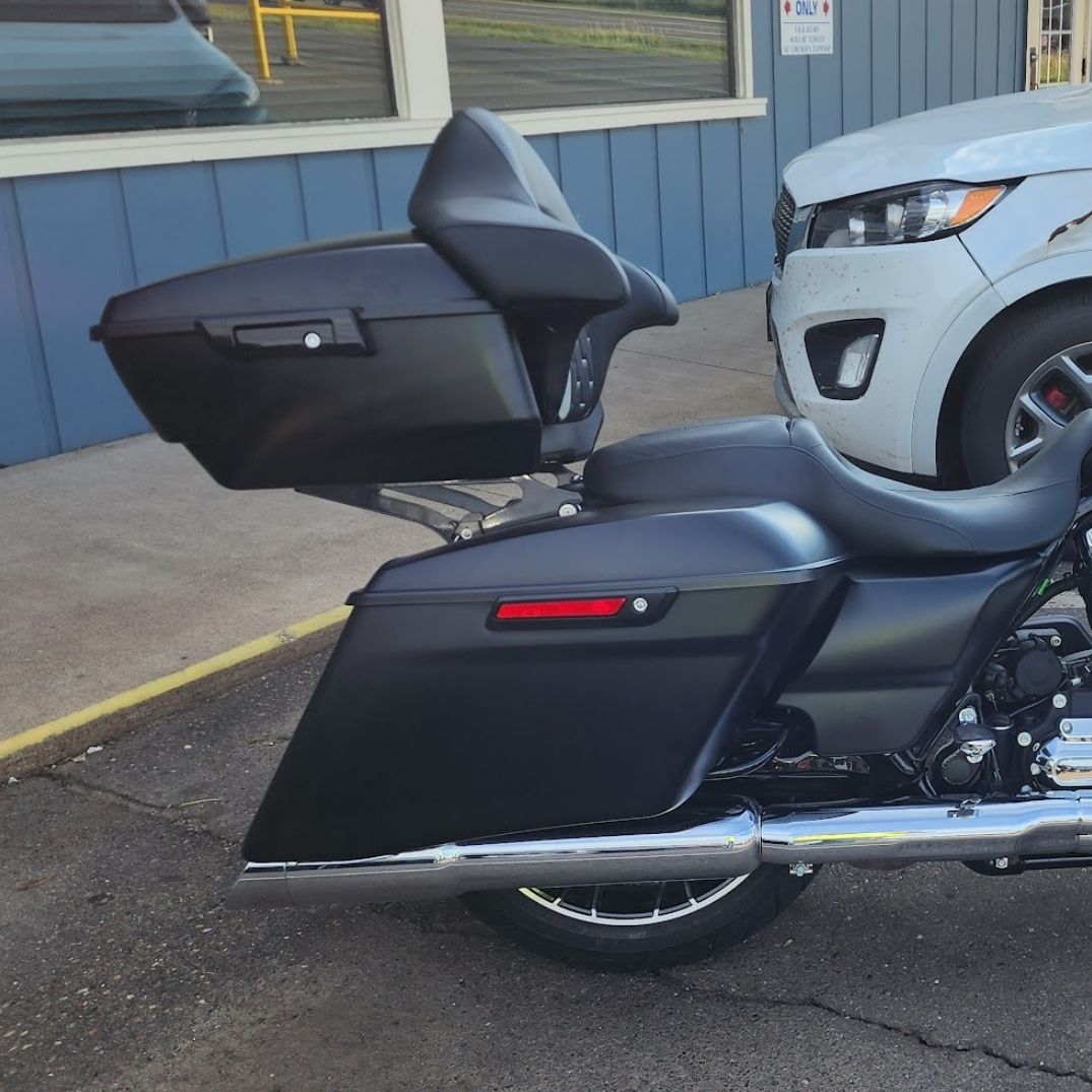 Vivid Black King Tour Pack w/ Full Backrest & Black Hardware for Harley® Touring '97-'26
